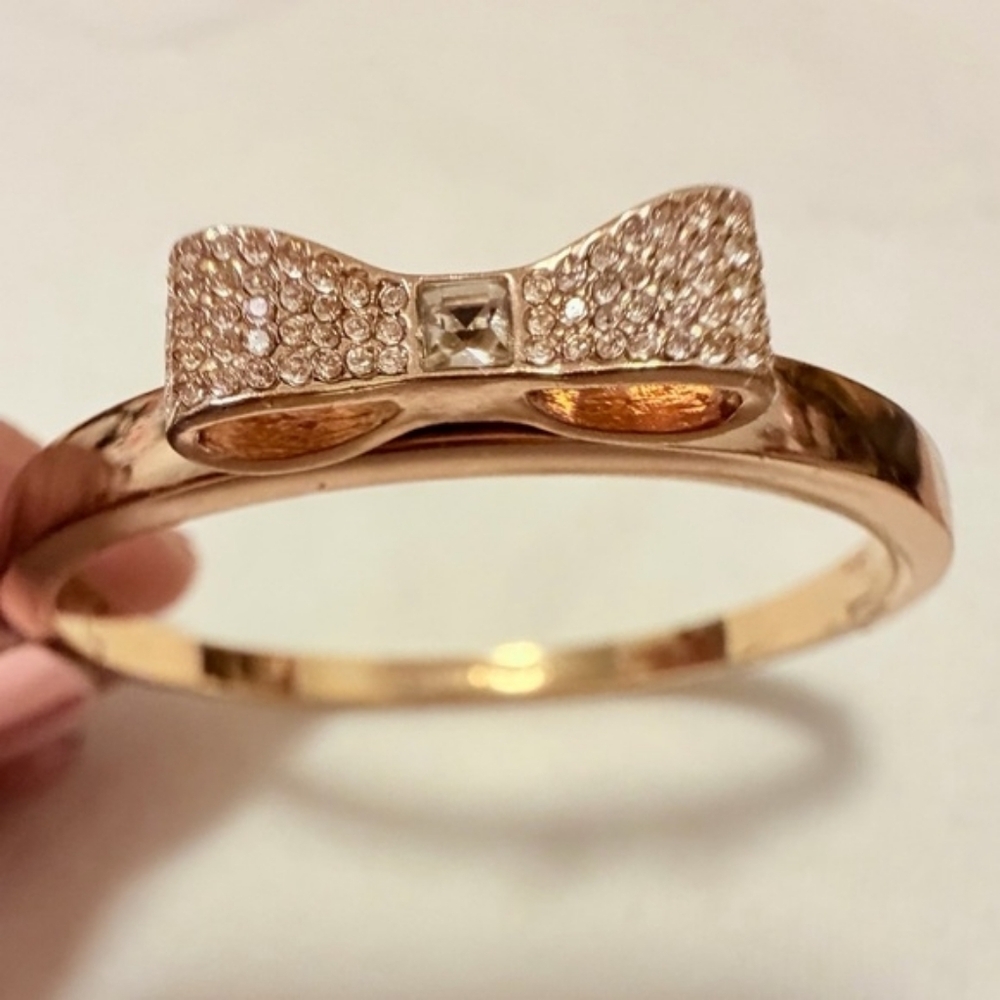 Kate Spade Ready Set Bow Pave Bow Bangle